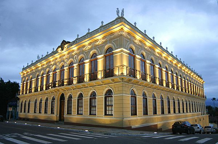 limpa fossa em pindamonhangaba
